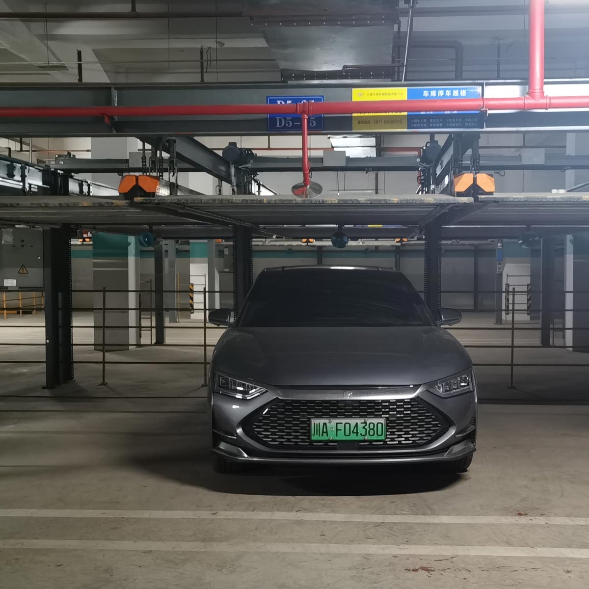 四立柱簡易升降式立體停車設(shè)備